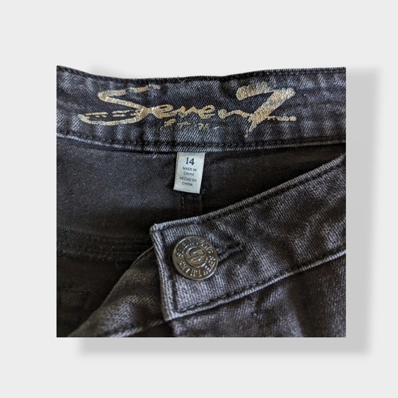 Seven7 Jean Shorts - Picture 3 of 4